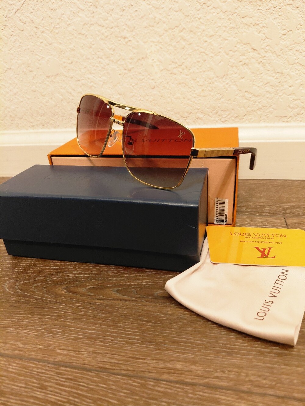 Vintage 2009 Louis Vuitton Attitude Z0259U Damier Gold Pilot Aviator Sunglasses